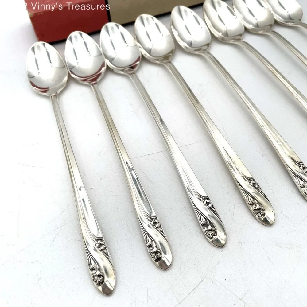 Vintage Holmes & Edwards IS Silverplate Teaspoons Floral Pattern w/ Original Box